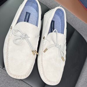 Tommy Hilfiger Off-White Loafers with Gold Tips